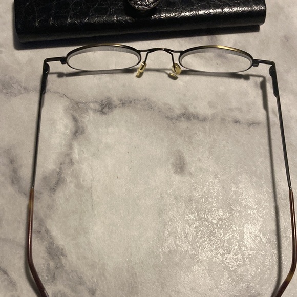 HANDMADE - Picture 12 of 15